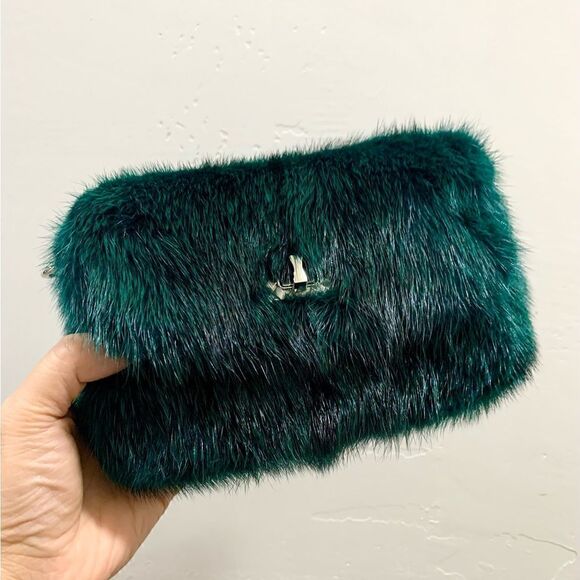 Handmade Real Mink Fur Clutch/Shoulder Bag/Crossbody & Fur Balls Charm - Picture 7 of 17